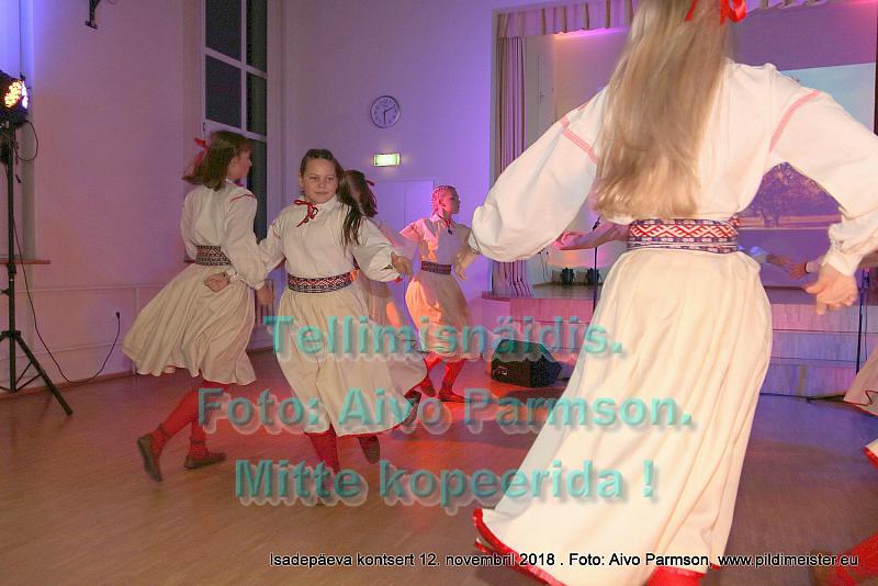 Isade (17)