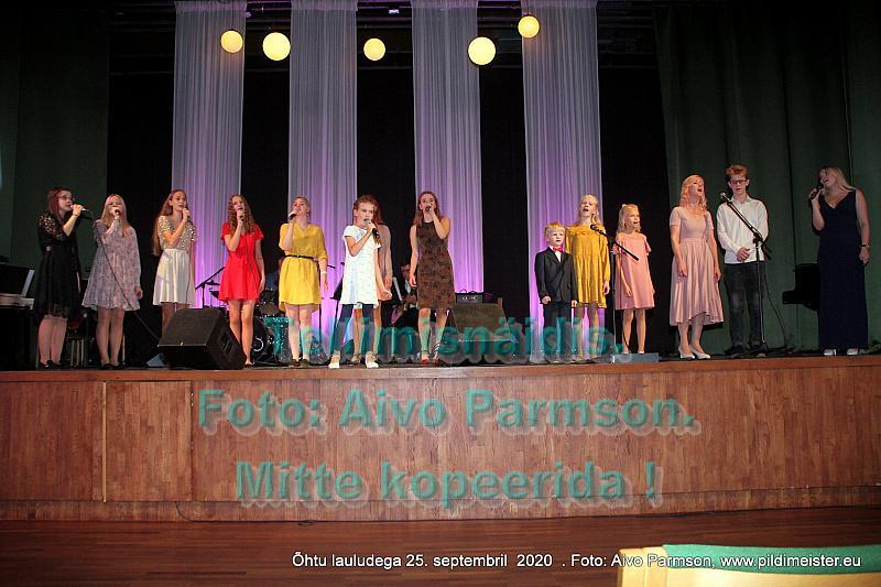 Lauludega (60)