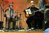 DSC00585-001