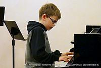 Kontsert 048